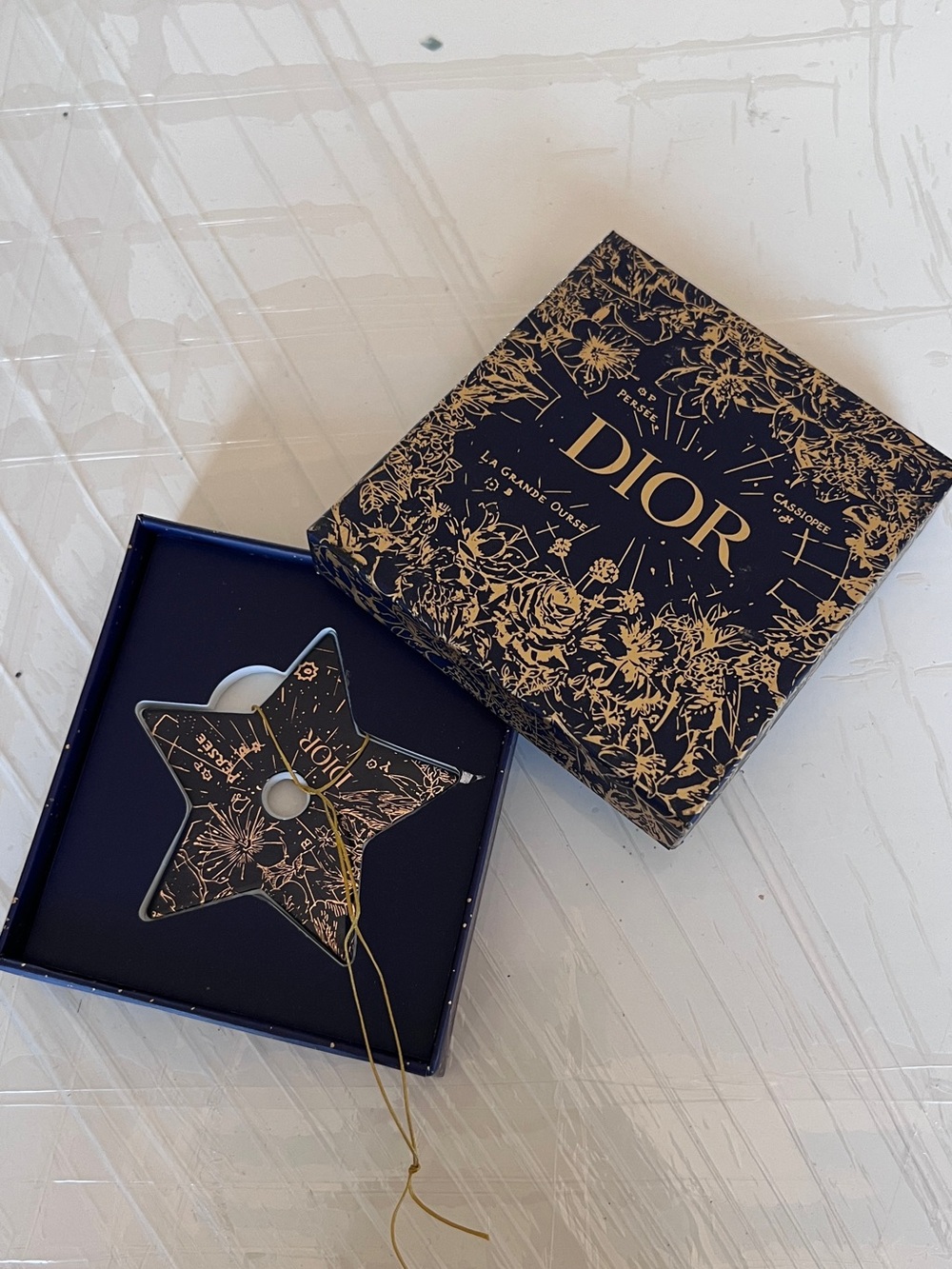 NEW！ Dior Ceramic  diffuser Star Charm Christmas 2022